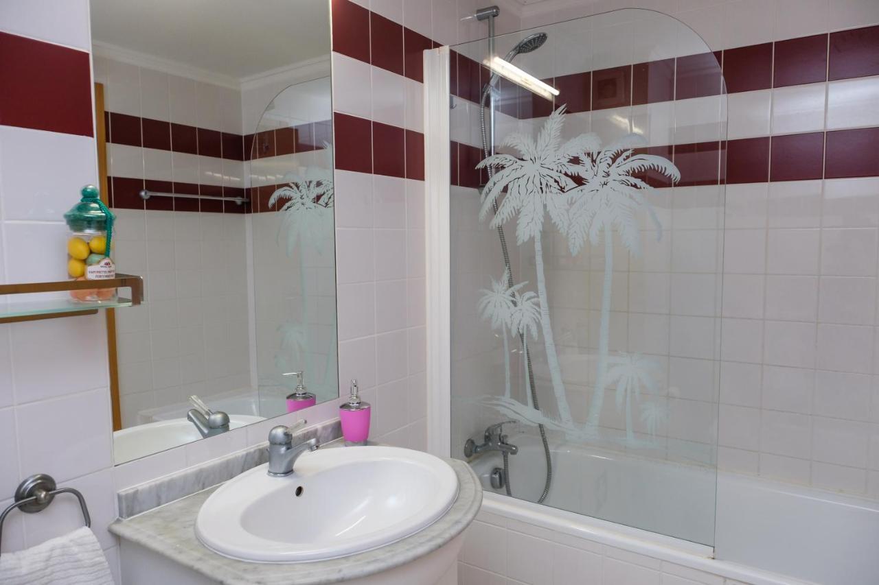 Summer In Paradise - Sea View And Pool In Apartment *