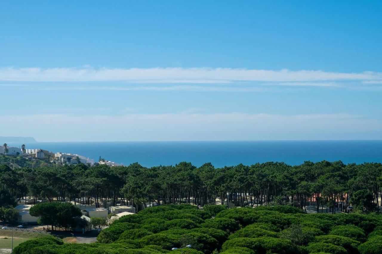 Summer In Paradise - Sea View And Pool In Apartment